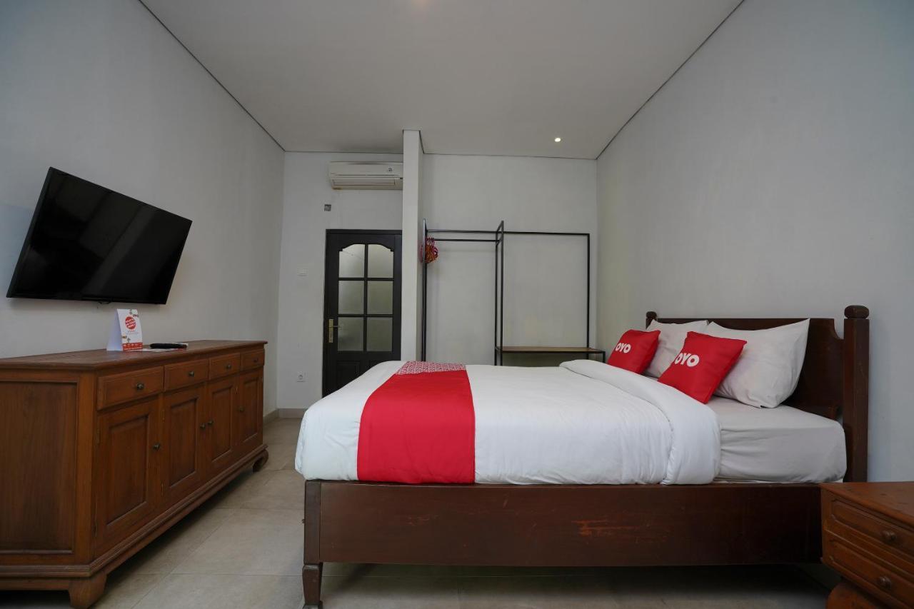 Hotel Oyo 2122 Puri Sanur Esterno foto
