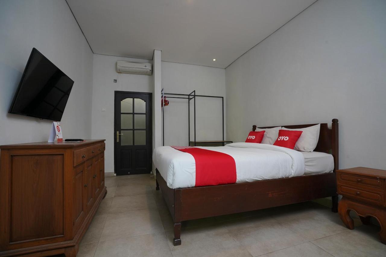 Hotel Oyo 2122 Puri Sanur Esterno foto