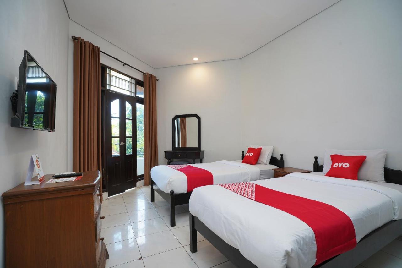 Hotel Oyo 2122 Puri Sanur Esterno foto